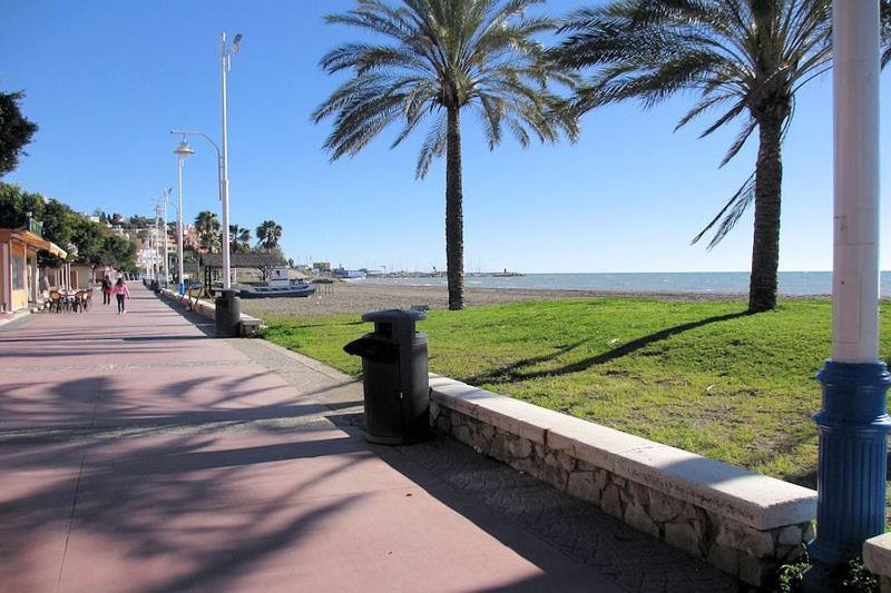 Apartamento El Bambu Cerca Del Mar Malaga Ngoại thất bức ảnh