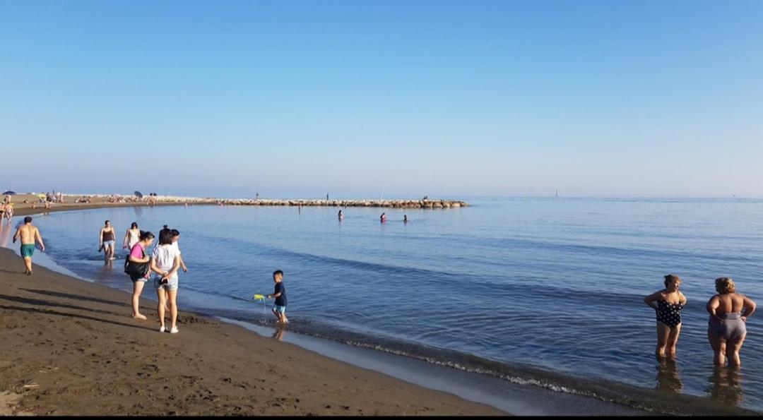Apartamento El Bambu Cerca Del Mar Malaga Ngoại thất bức ảnh