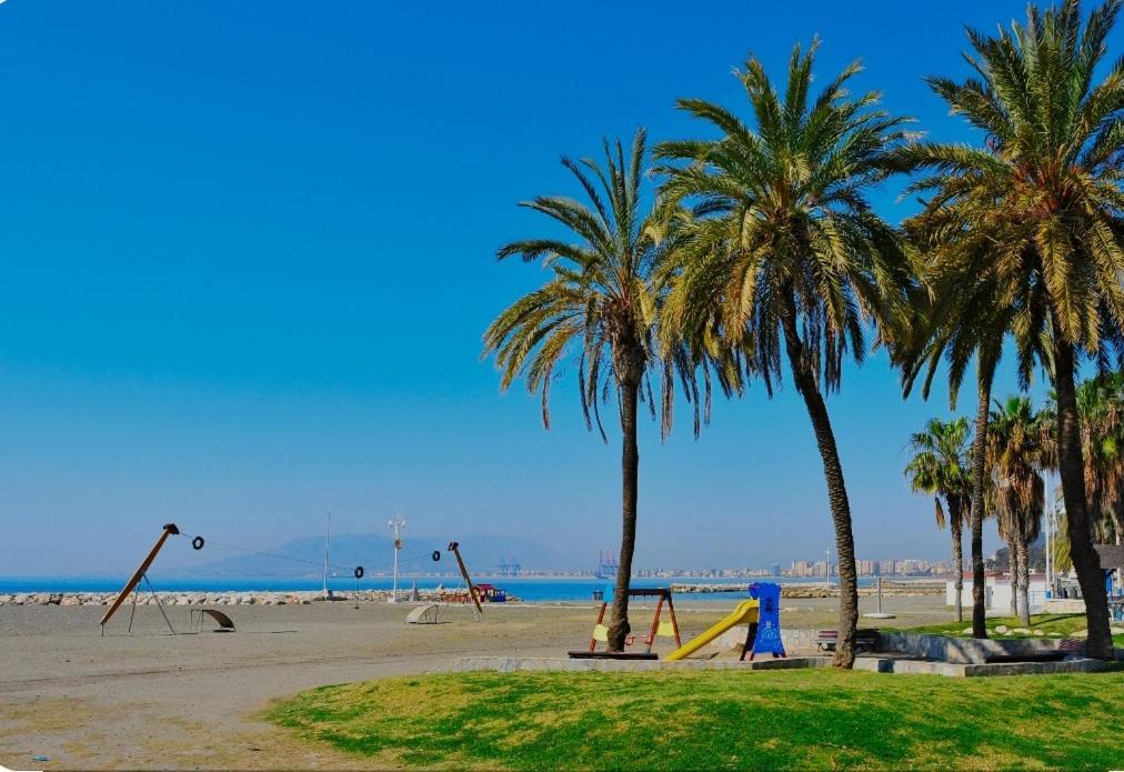 Apartamento El Bambu Cerca Del Mar Malaga Ngoại thất bức ảnh